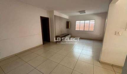 Casa no bairro Umuarama com três quartos, uma suíte e área gourmet.