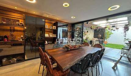 Casa com 3 dormitórios à venda, 230 m² por R$ 1.500.000,00 - Jardim Karaíba - Uberlândia/MG