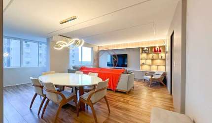 Apartamento com 3 quartos à venda na Rua Ângelo Possebon, 101, Centro, Canoas por R$ 1.400.000