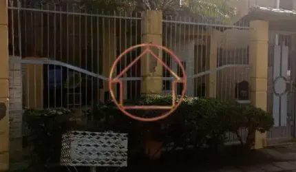 Casa com 4 quartos à venda na Rua José Ernesto Nedel, 65, Jardim Leopoldina, Porto Alegre por R$ 613.500
