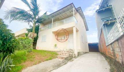 Casa com 4 quartos à venda na Rua Berta Motyl, 47, Bela Vista, Alvorada por R$ 639.000
