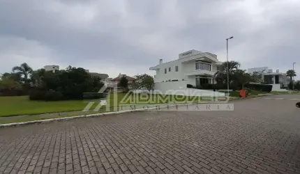Terreno à venda em Jurerê Internacional, Florianópolis  por R$ 7.500.000