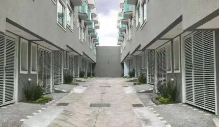 Sobrado com 2 dormitórios à venda, 77 m² por R$ 430.000,00 - Penha de França - São Paulo/SP