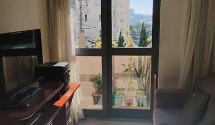 Apartamento com 2 dormitórios à venda, 57 m² por R$ 371.000,00 - Vila Carmosina - São Paulo/SP