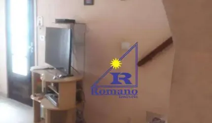 2 Sobrados no mesmo quintal porém independentes - R$850.000,00