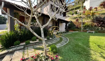 Casa com 4 quartos à venda na Rua Oscar José da Silva, 20, Panorama, Teresópolis, 370 m2 por R$ 1.450.000