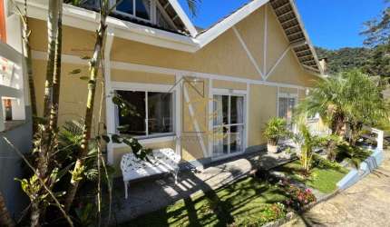 Casa em condomínio fechado com 3 quartos à venda na Alameda Poranga, 30, Granja Guarani, Teresópolis, 111 m2 por R$ 590.000