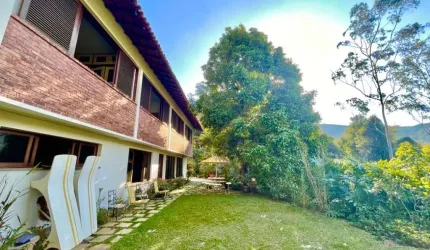 Casa com 4 quartos à venda na Estrada dos Pinheiros, 100, Parque do Imbui, Teresópolis, 280 m2 por R$ 950.000