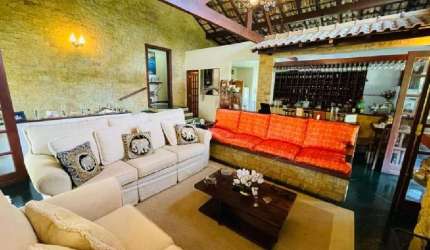 Casa a venda com terreno fora de condomínio