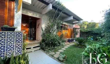 Casa com 4 quartos à venda na Rua Cândido Portinari, 345, Golfe, Teresópolis por R$ 1.400.000
