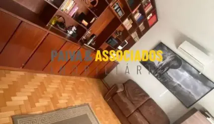 Casa com 3 quartos à venda na Duque de Caxias, 795, Fragata, Pelotas por R$ 900.000