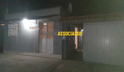 Casa com 2 quartos à venda na Thomaz Aquim, 352, Centro, Capão do Leão por R$ 240.000