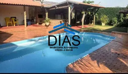 JD ROBERTO SELMIDEI CASA COM TRÊS DORMITÓRIOS PISCINA AREA GOURMET