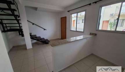 Casa em condomínio 2 quartos (1 suíte) no Jardim da Granja