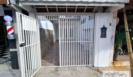 Casa comercial, avenida Iguape, Jardim Satélite