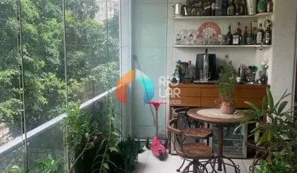 Apartamento à venda, 4 quartos , 2 suites, 3 vagas de garagem. Cosme Velho, Rio de Janeiro, RJ