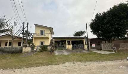 Casa para Venda em Matinhos, Balneário Gaivotas, 2 dormitórios, 1 banheiro, 2 vagas