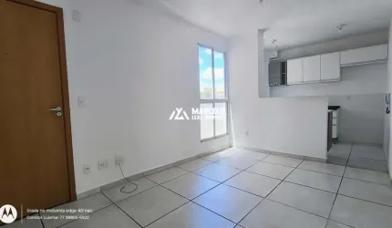 Vendo apartamento no 2º andar com  2 quartos,  armários planejados na cozinha em