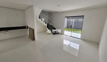 Casa a venda c/ 2 suítes no Felícia