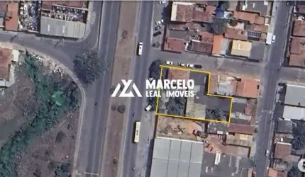 Vendo área de esquina naAv. Presidente Dutra (Integração), contendo casa boa tip