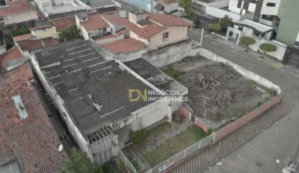 Casa com 4 dormitórios, 375 m² - venda por R$ 2.000.000,00 ou aluguel por R$ 5.500,00/mês - Tirol - Natal/RN