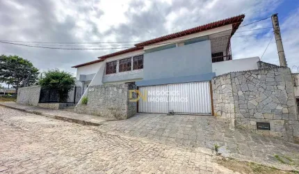 Casa com 4 dormitórios à venda, 401 m² por R$ 850.000,00 - Lagoa Nova - Natal/RN