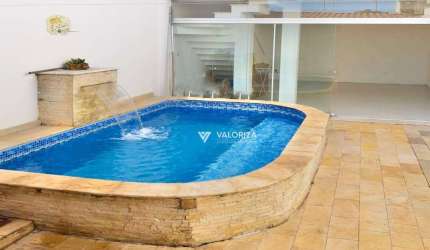 Lindo Sobrado com Piscina