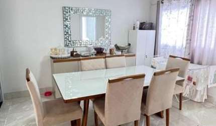 Casa Sobrado com 3 quartos e Móveis Planejados no bairro Vida Nova em Uberlândia!!!