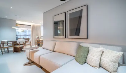 Apartamento com 3 quartos com suíte, Varanda Gourmet com Churrasqueira, 2 ou 3 vagas no Bairro Jardim Finotti em Uberlândia/MG