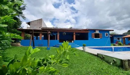 Linda Chácara para Venda com 2 Casas, Piscina, Área Gourmet, com 1.257m² terreno, 6 vagas, bairro Cruzeiro do Sul, em Santa Bárbara D`Oeste