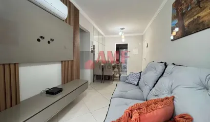 Apartamento padrão com excelente localização em Praia Grande
