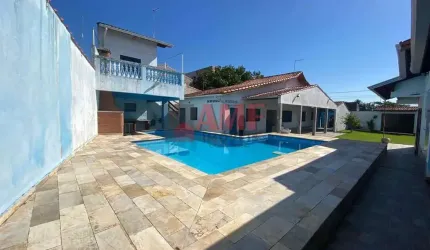 Casa com Piscina a 500metros do Mar no Gaivotas