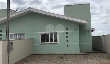Casa térrea com 3 quartos à venda em Centro - SP