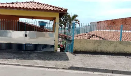 Casa com 3 quartos à venda em Jardim Imperial - SP