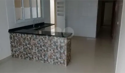 Casa com 2 quartos à venda em Jardim Imperial - SP