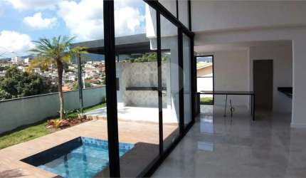 Casa com 3 quartos à venda em Jardim Paulista - SP