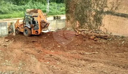 Terreno à venda em Jardim Dos Pinheiros - SP