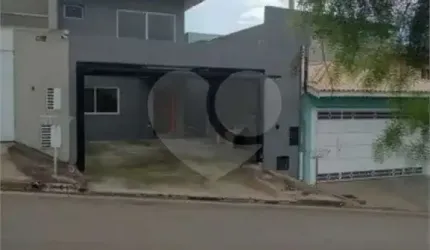Sobrado com 2 quartos à venda em Nova Cerejeira - SP