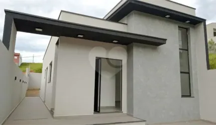 Casa com 2 quartos à venda em Centro - SP