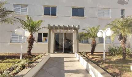 Apartamento com 2 quartos para locação em Alvinópolis - SP