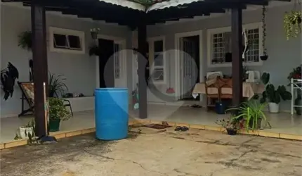 Chácara com 3 quartos à venda em Jardim Imperial - SP