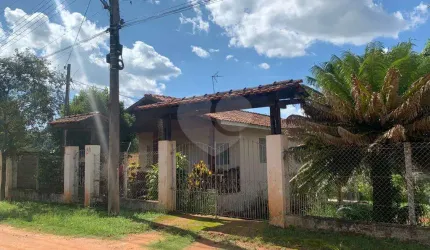 Chácara com 3 quartos à venda em Jardim Estância Brasil - SP