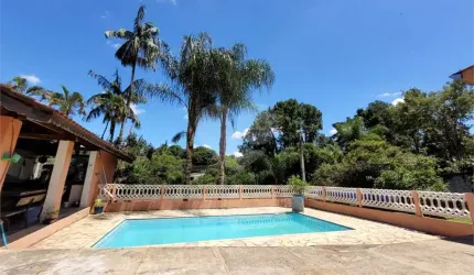 Chácara com 3 quartos à venda em Jardim Imperial - SP