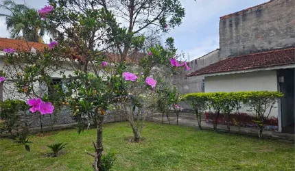 Terreno com 2 quartos à venda ou para locação em Alvinópolis - SP