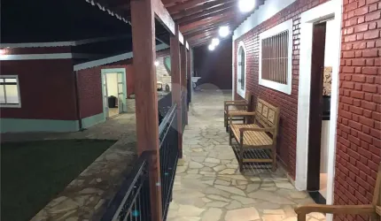 Chácara com 4 quartos à venda em Jardim Estância Brasil - SP