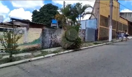 Terreno à venda em Parque Santa Rita - SP
