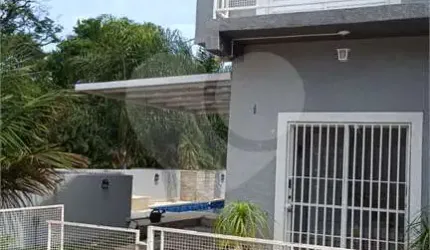 Casa de vila com 2 quartos à venda em Centro - SP