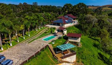 Chácara no Cercadinho de 280,00 m² com 3 quartos  - 02726.001-KD