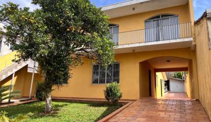 Casa no Abranches de 257,00 m² com 3 quartos  - 94691.001-KD
