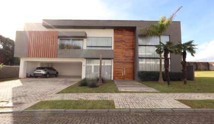 Casa em condomínio em SANTA FELICIDADE com 493,64 m²